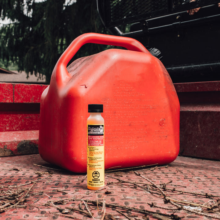 B3C Mechanic In A Bottle Gasoline and Carburetor Cleaner 118mL/4oz